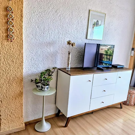 Apartamento, Vistas Al Mar, A 3 Minutos De La Playa Caminando Apartment